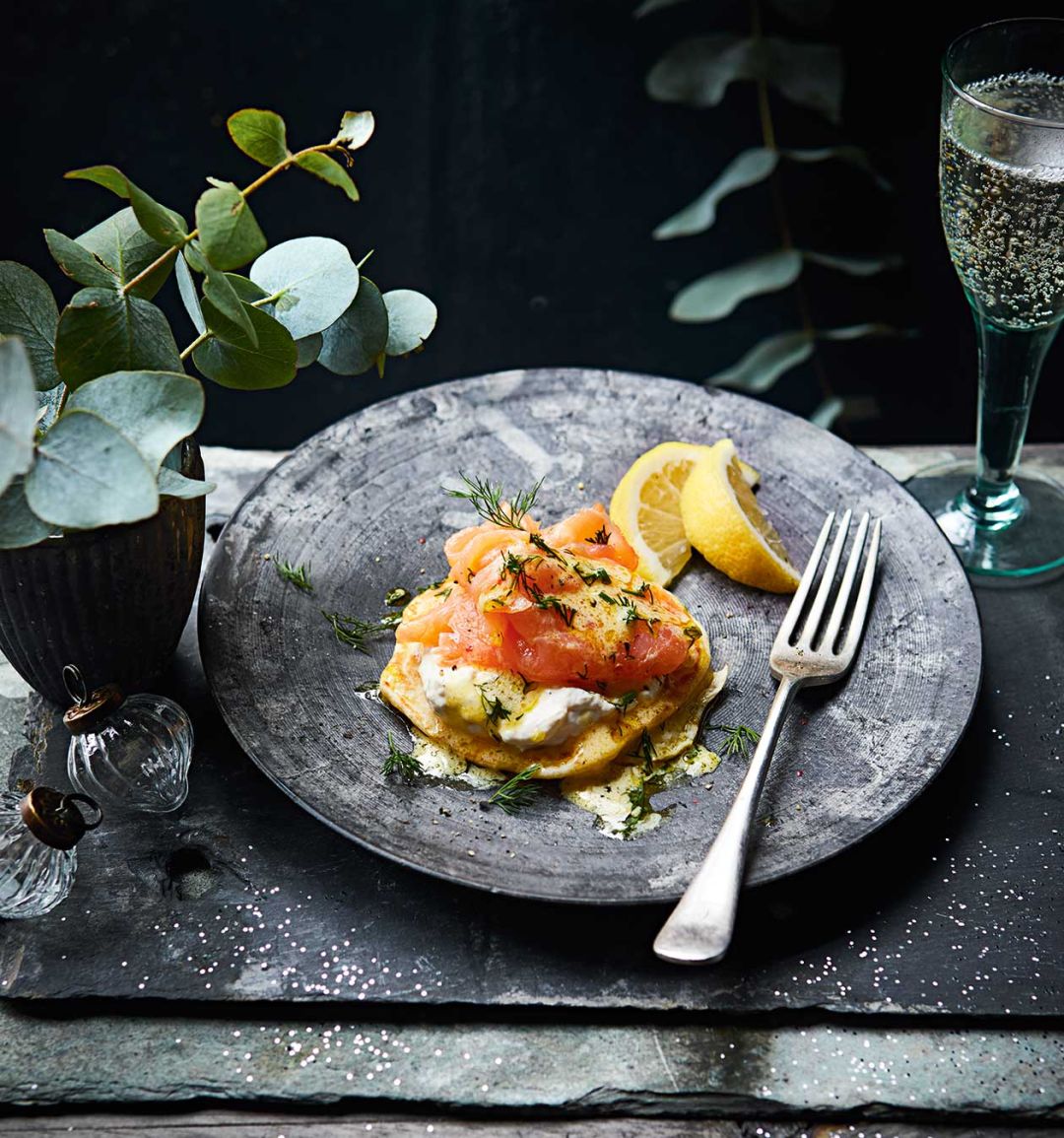 Smoked salmon pancakes, horseradish crème fraîche and dill dressing