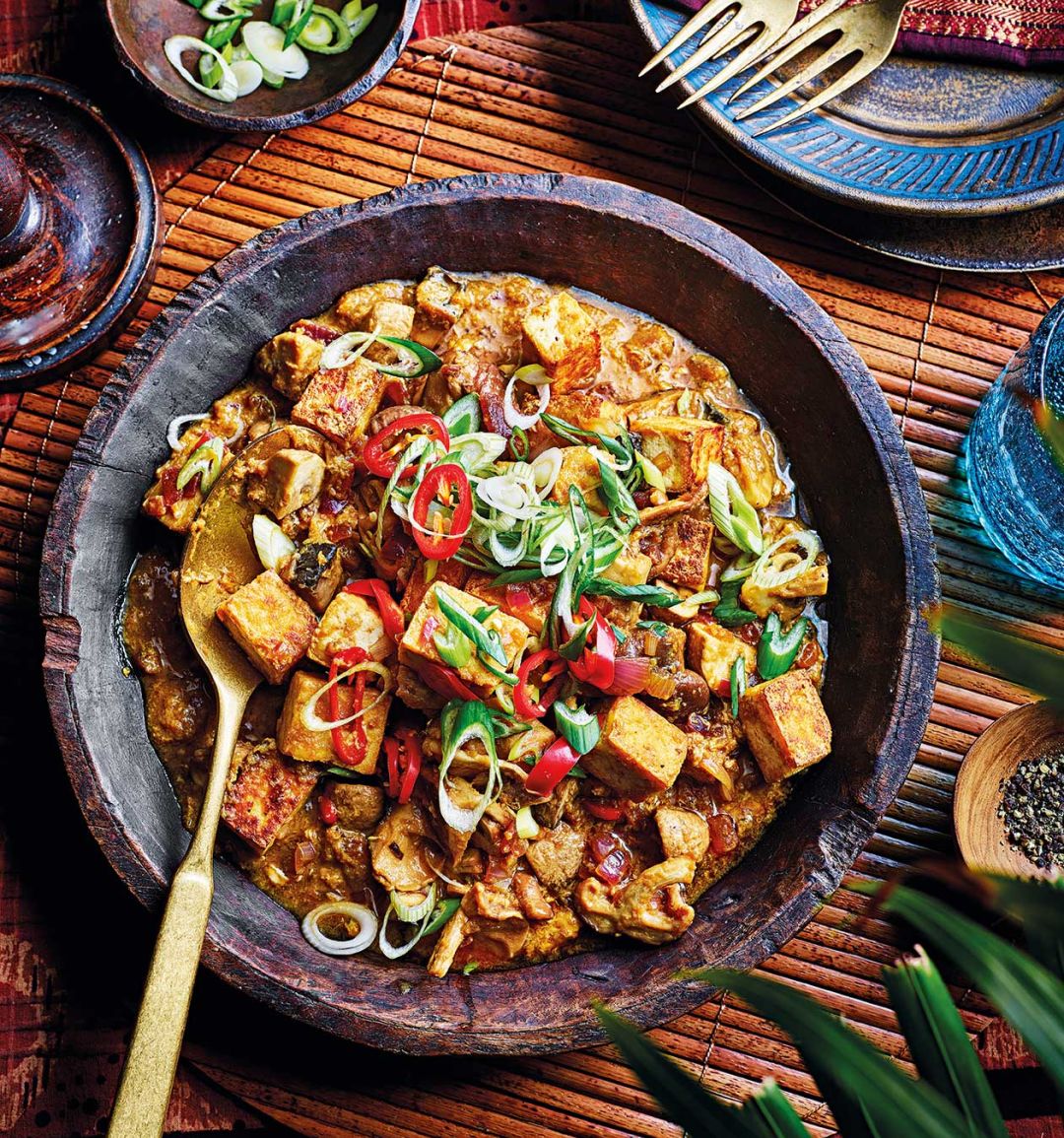 Mushroom and tofu sisig