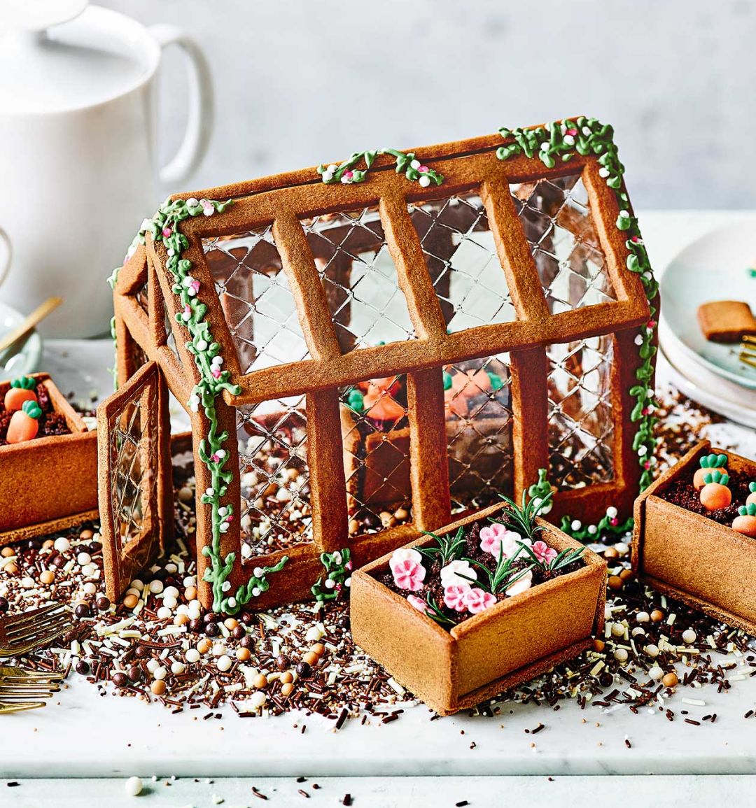 Spiced biscuit potting shed