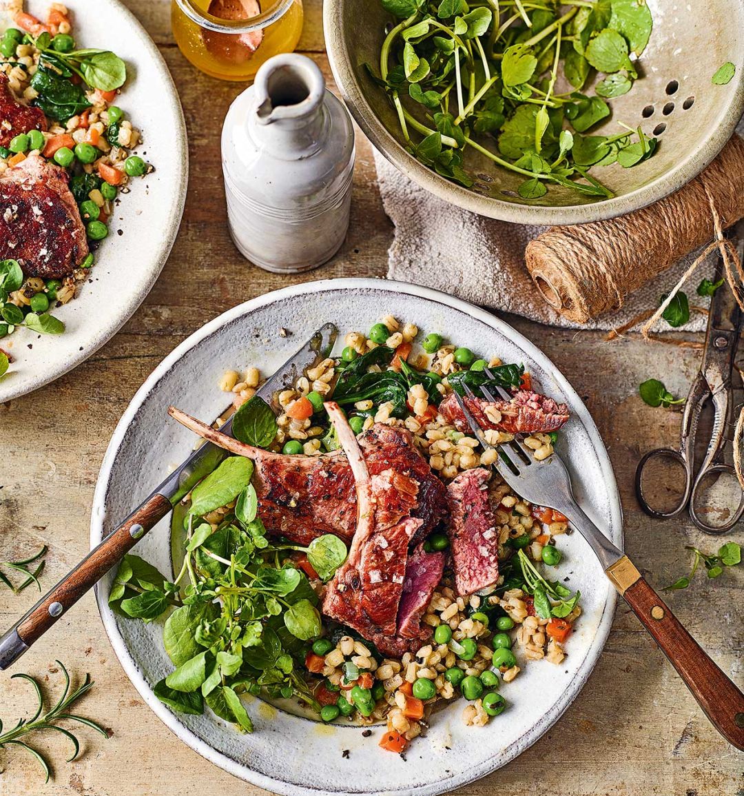 Lamb cutlets with pearl barley