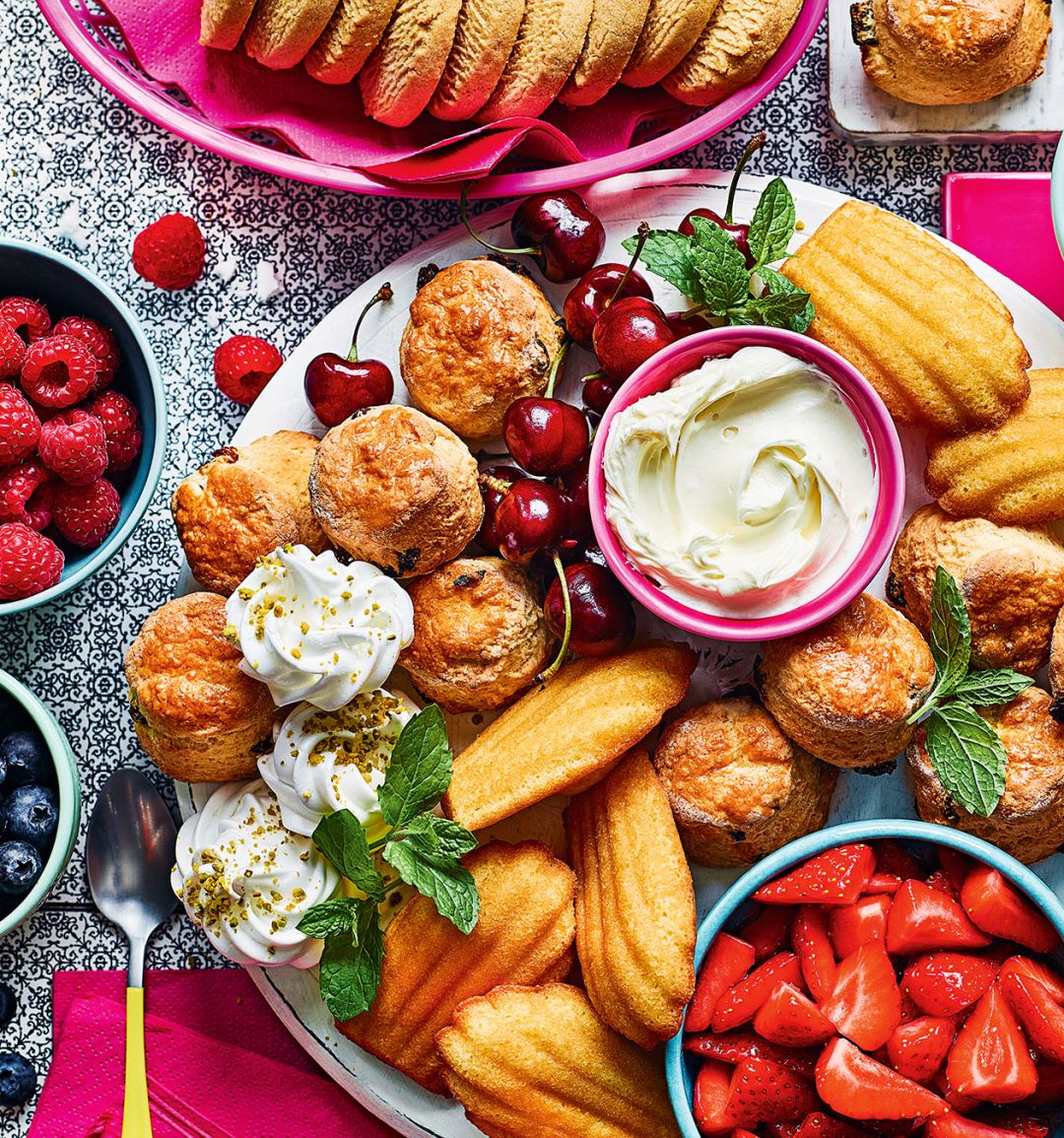 The 'pick your own' sweet sharing board