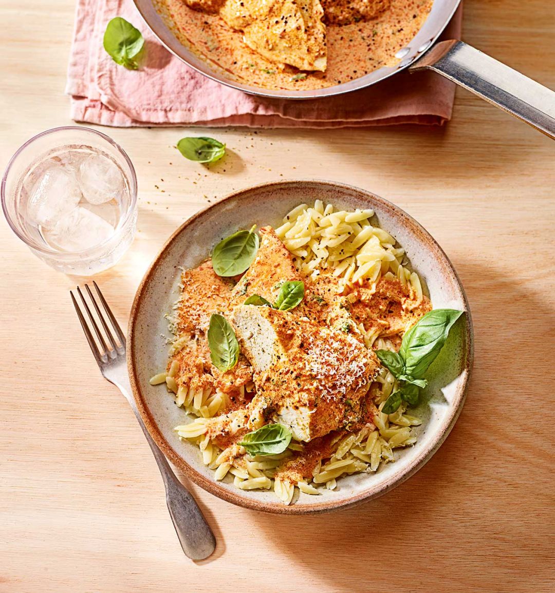 Creamy tomato chicken orzo