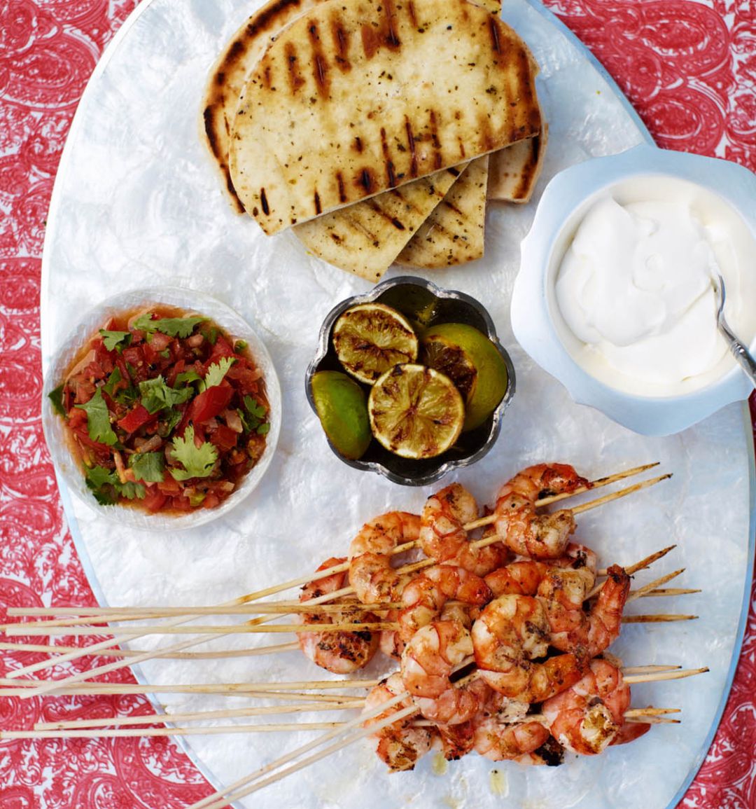 Tandoori prawn pockets with tomato salsa