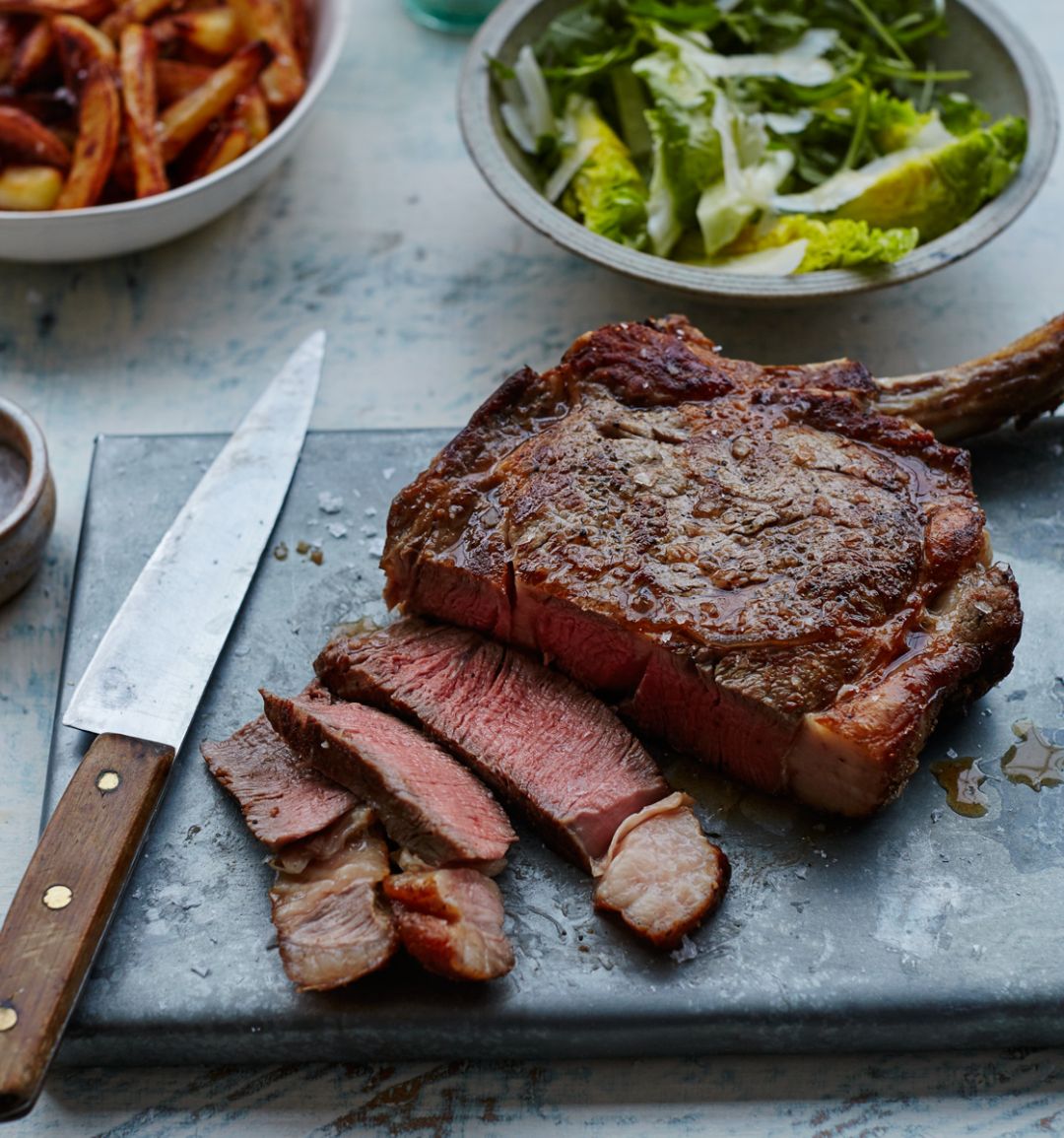 Côte de boeuf with chips