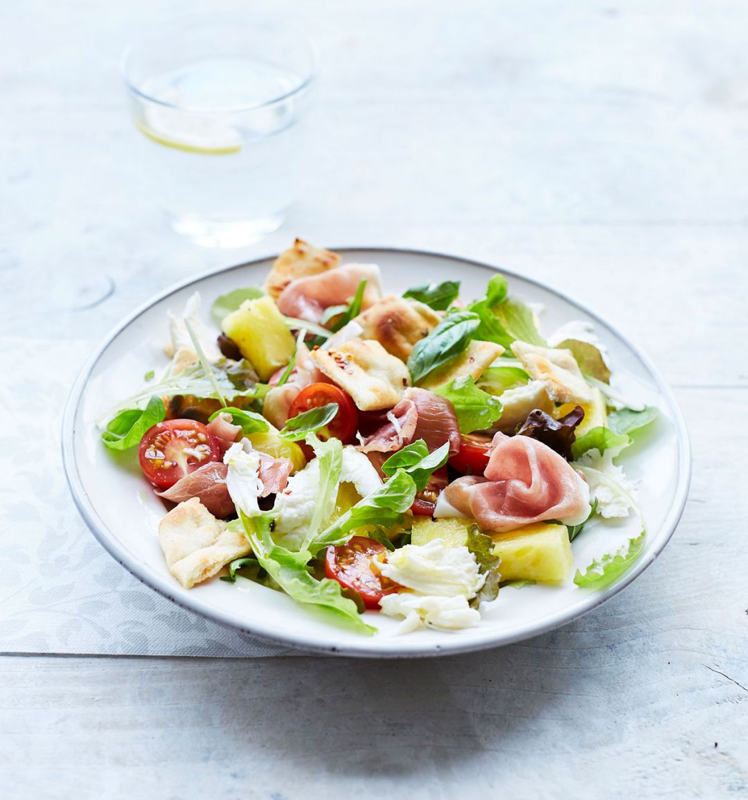 Hawaiian salad with chilli croutons
