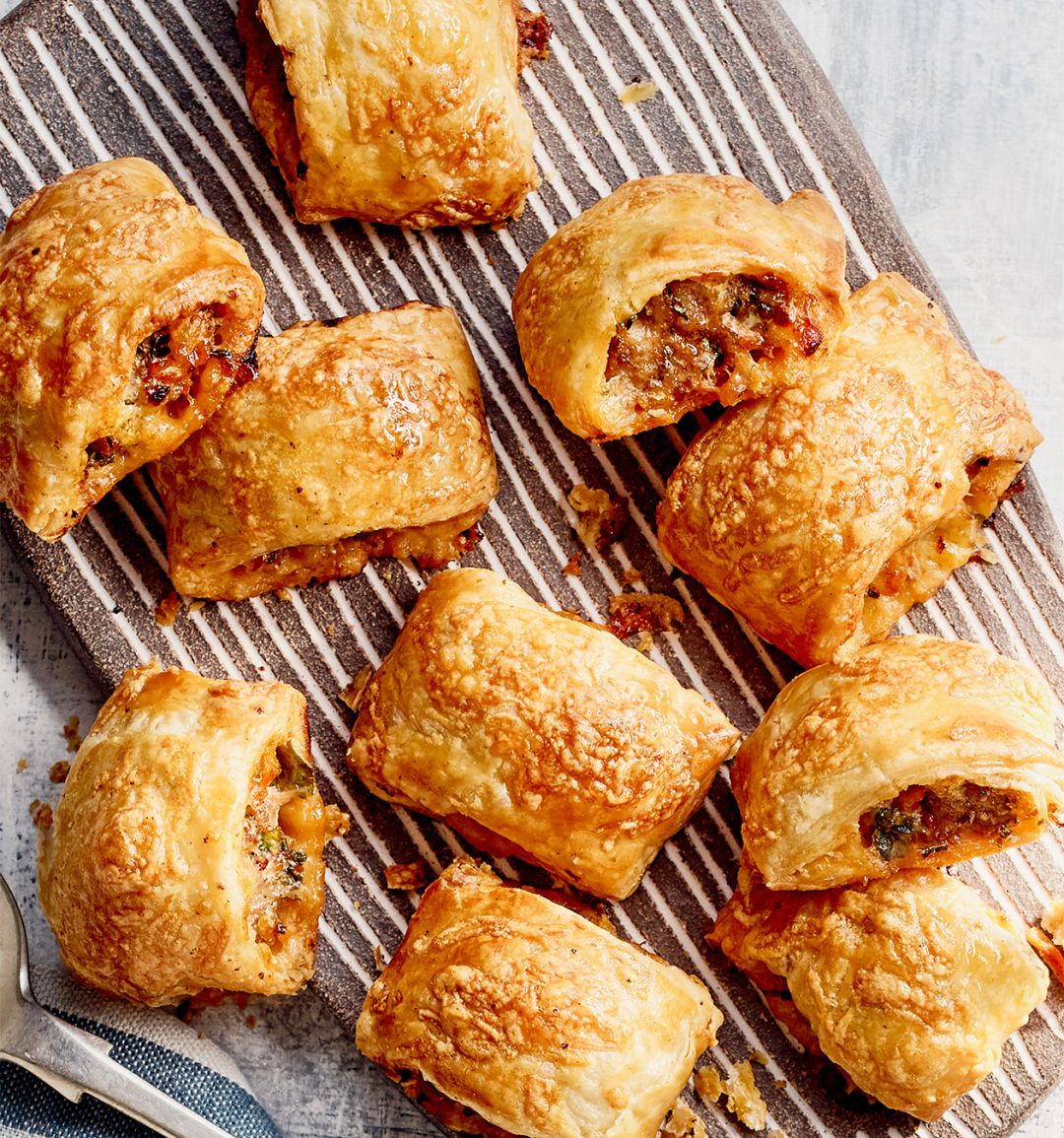 Tex-Mex sausage rolls