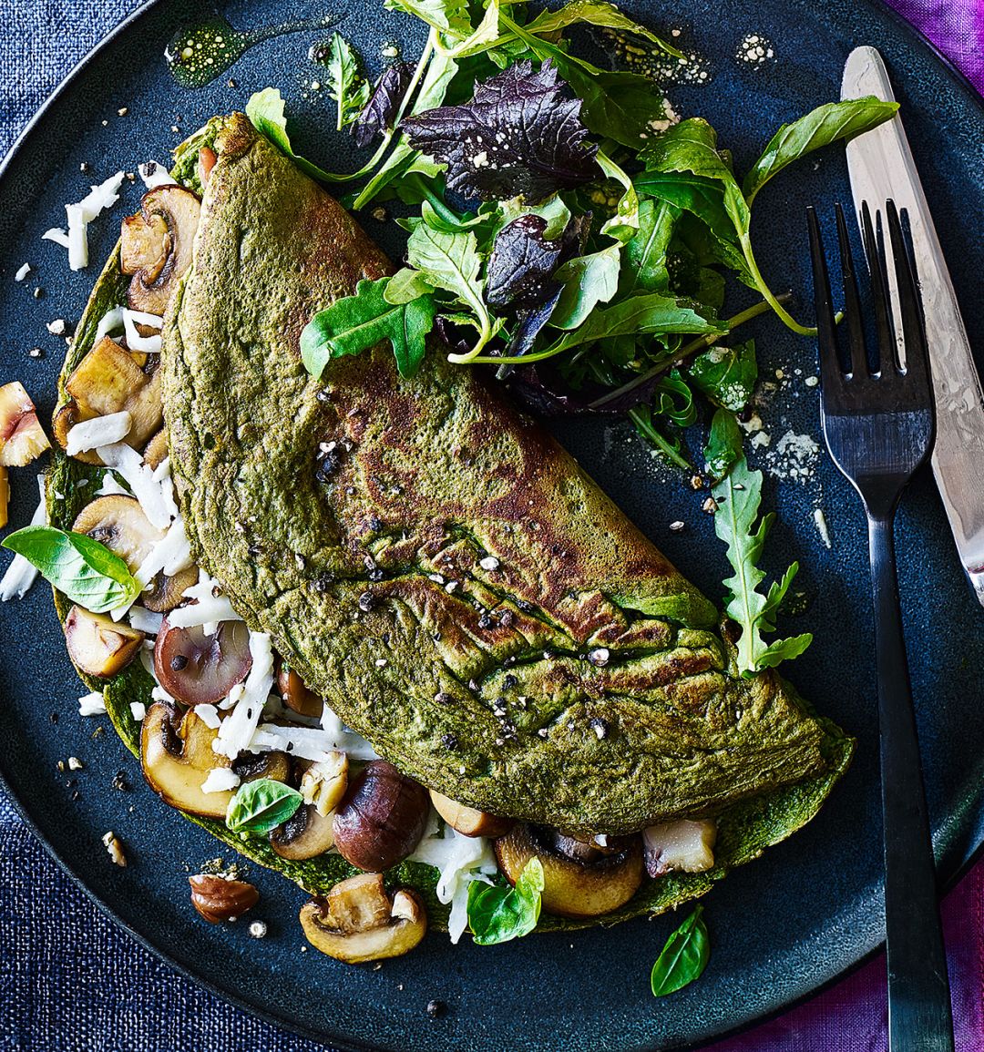 Super-green halloumi omelette
