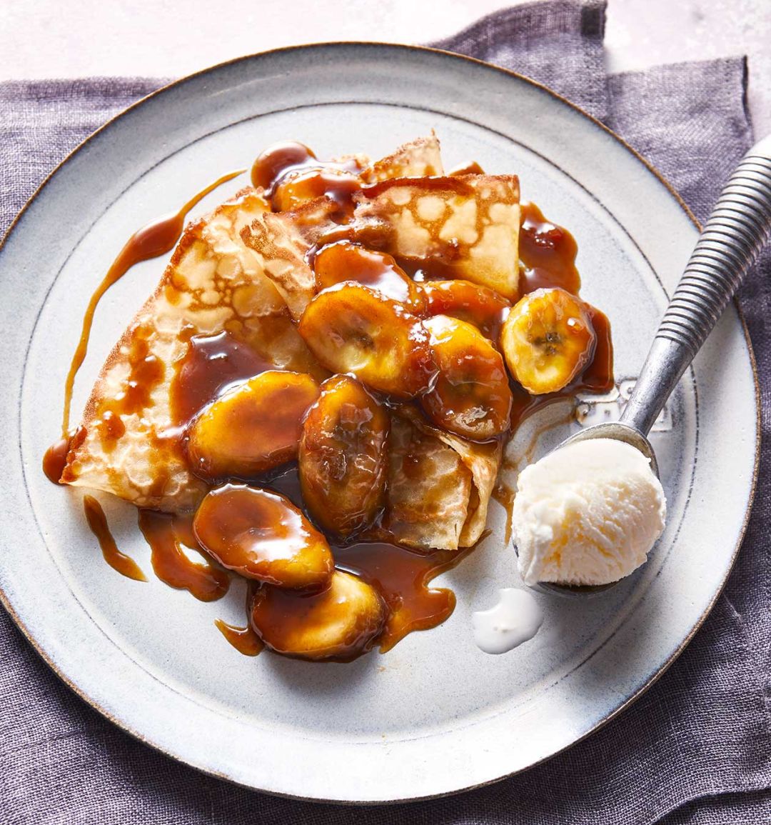 Pancakes with boozy butterscotch bananas    