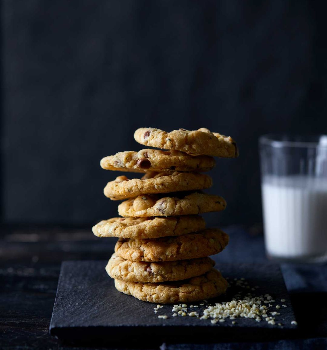 Nutty hemp choc cookies