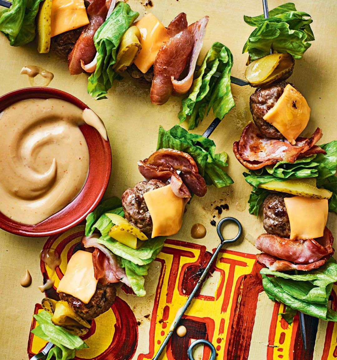 Bacon cheeseburger skewers