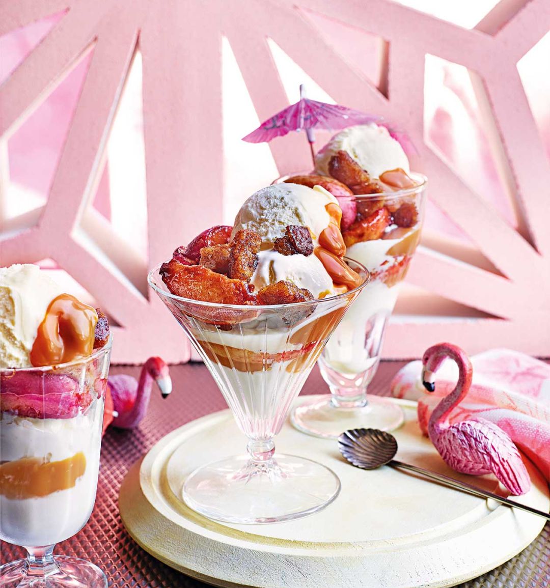 Roasted peach ice-cream sundae