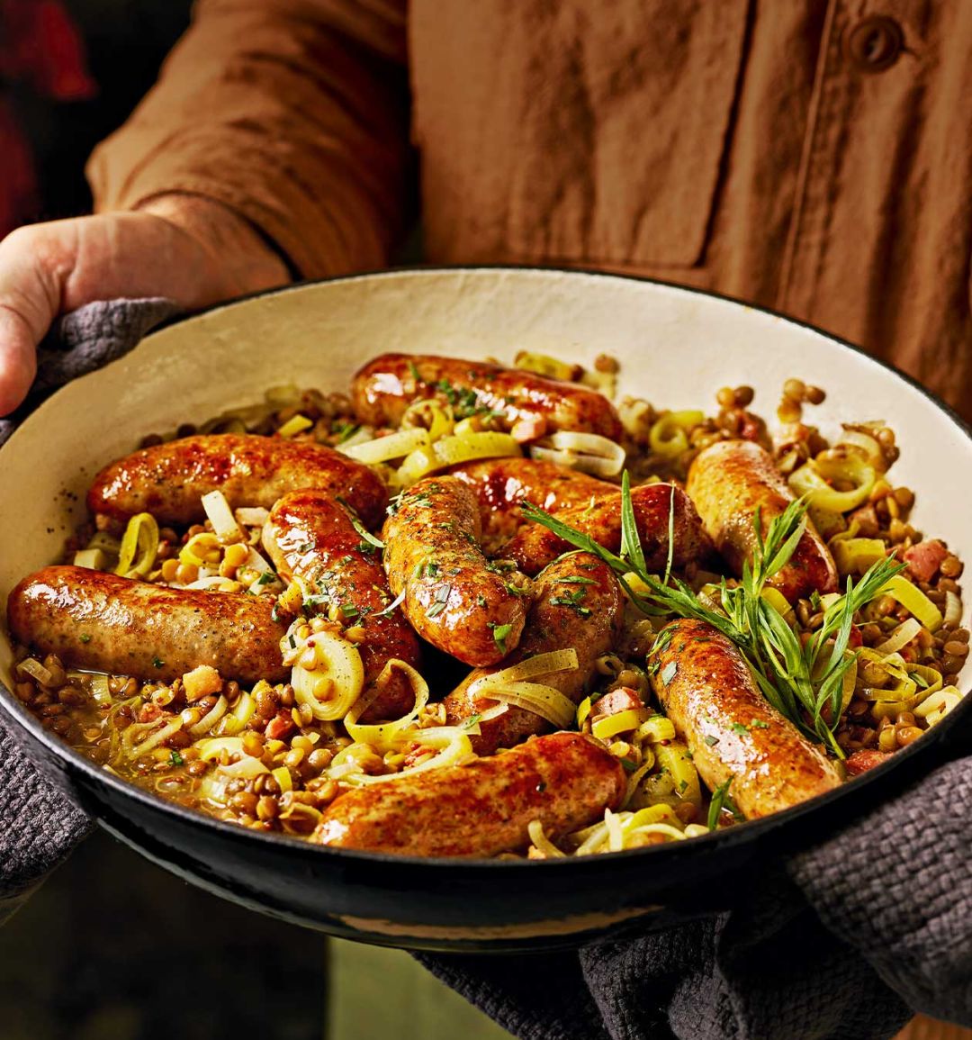 Cider-braised sausages and lentils