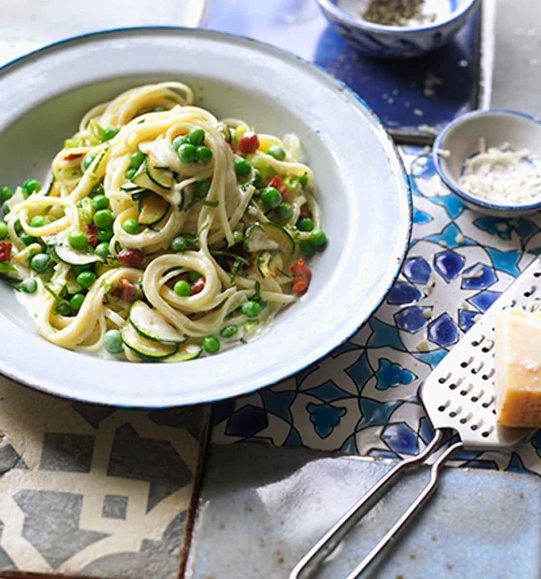 Courgette and pancetta carbonara