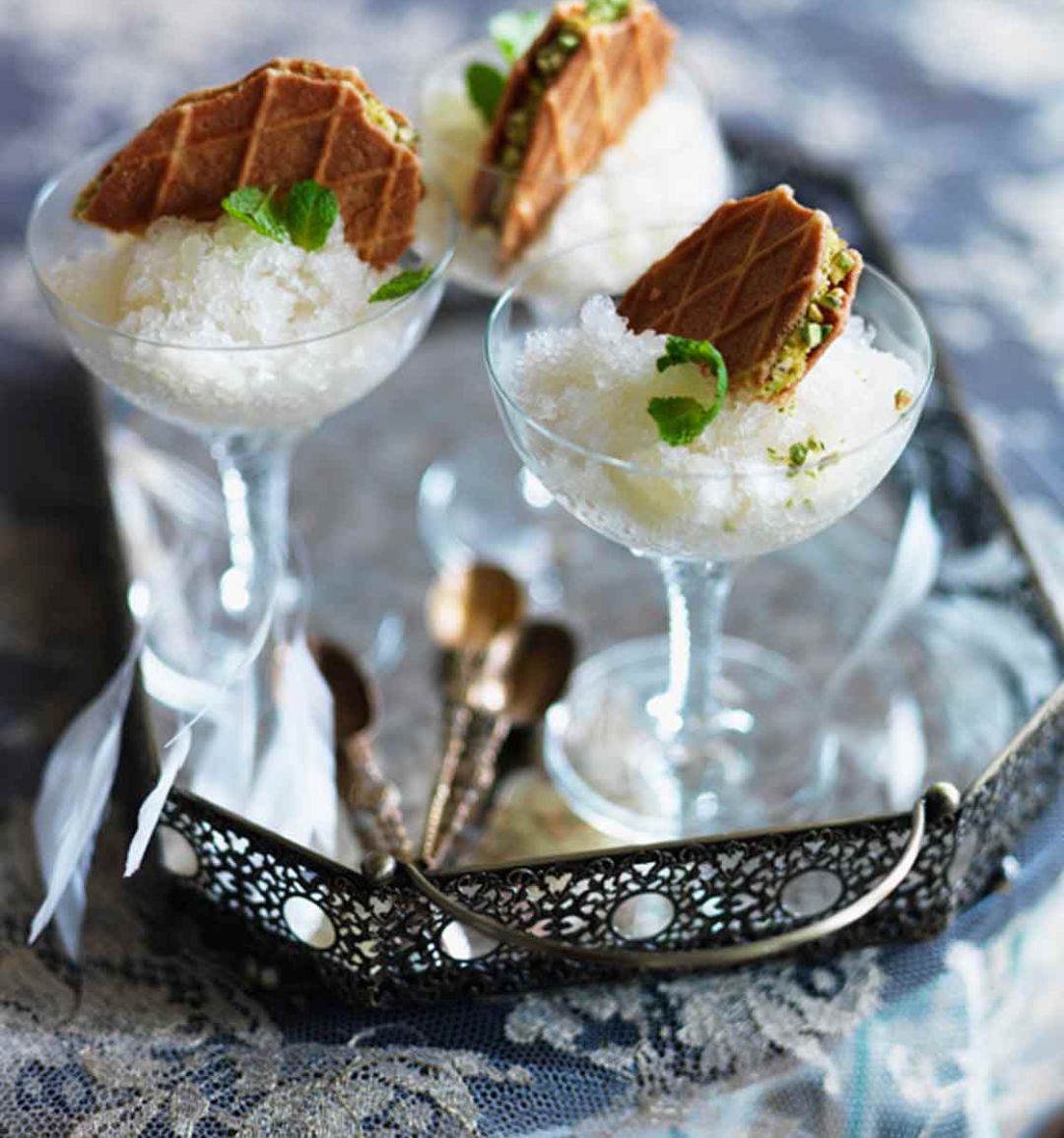 Mint julep granita with lemon waffle biscuits