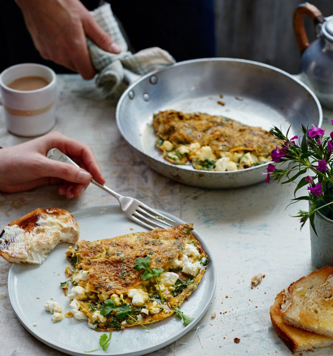 Green chilli and coriander omelette