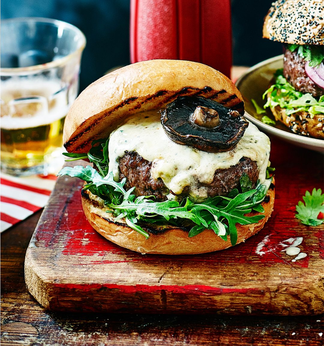 Burger with smoky Stilton sauce