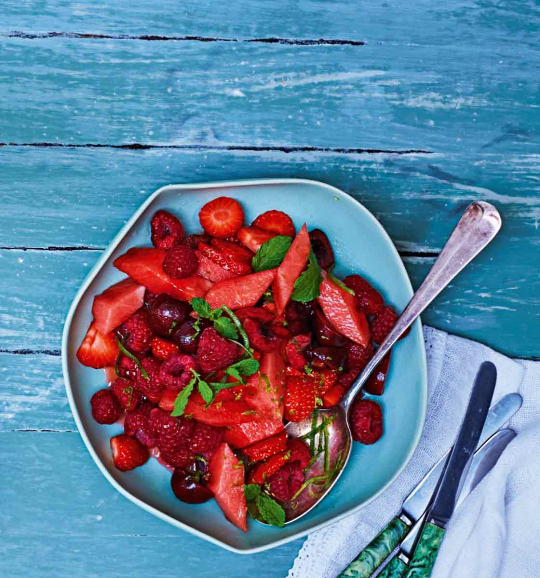 Ruby red fruit salad with Mojito syrup