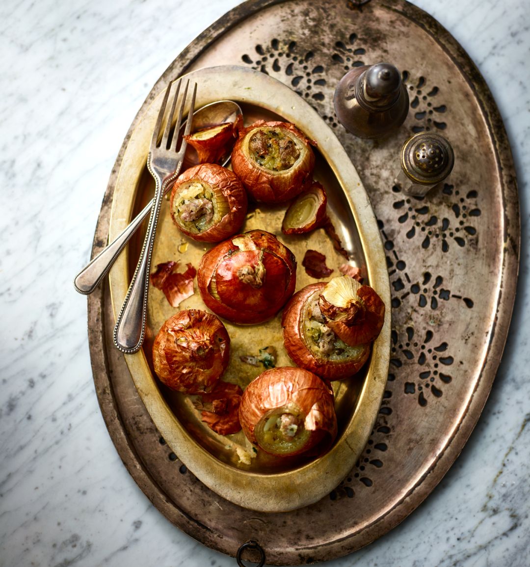 Baked stuffed onions