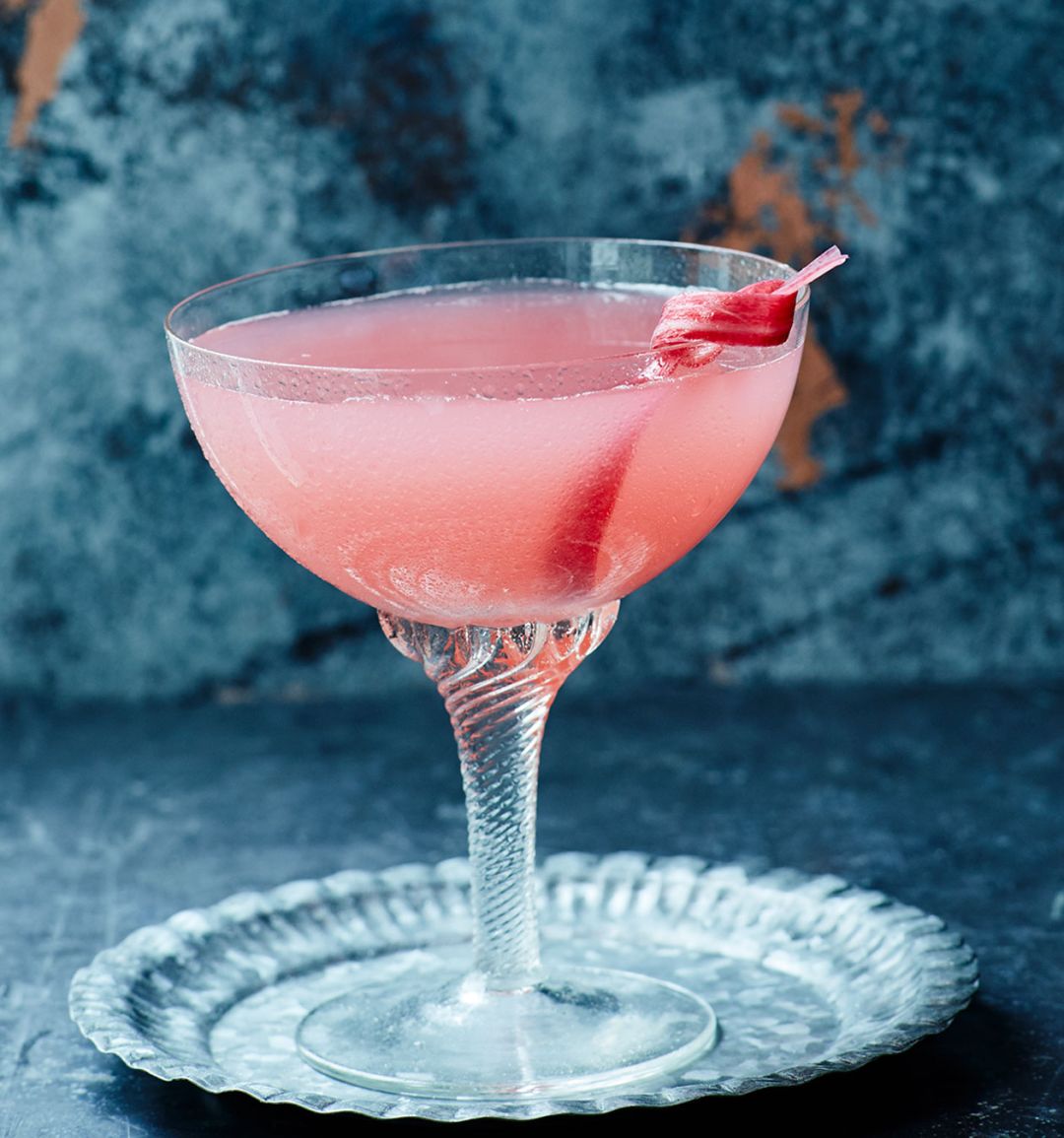 Spiced rhubarb gimlet
