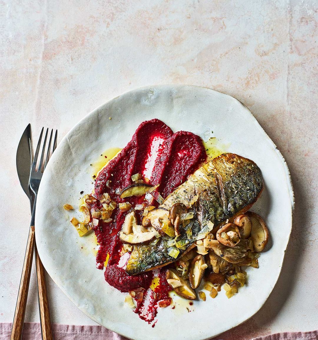 Herbed mackerel with beetroot purée and mushrooms