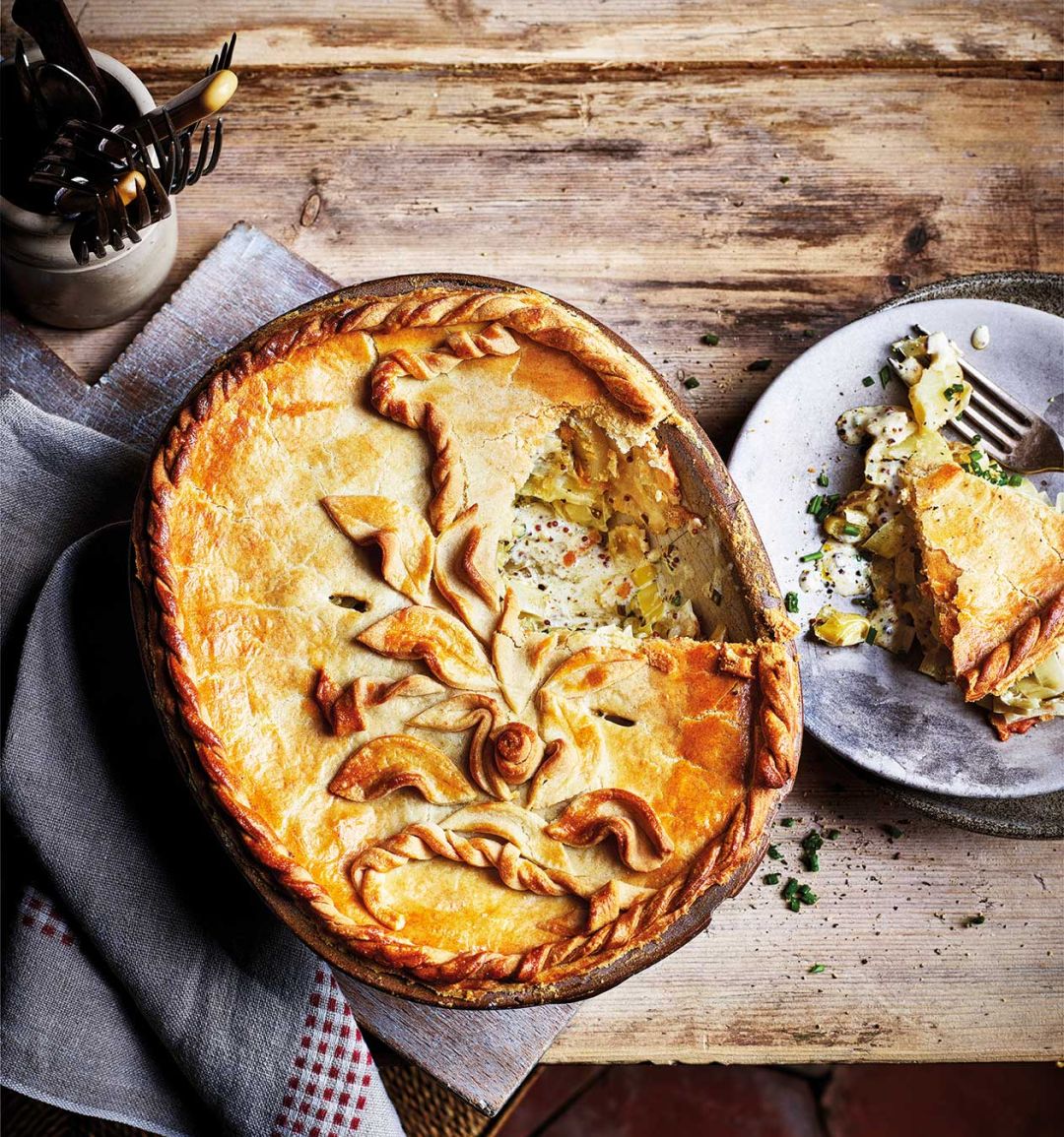 Lancashire cheese, leek and onion pie
