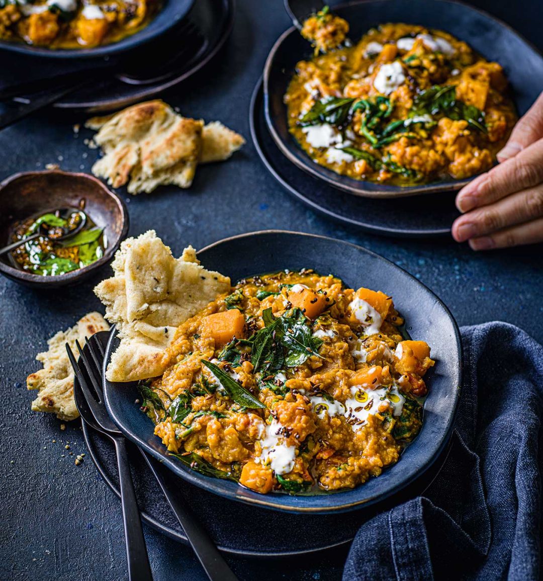 Slow-cooker golden dhal 