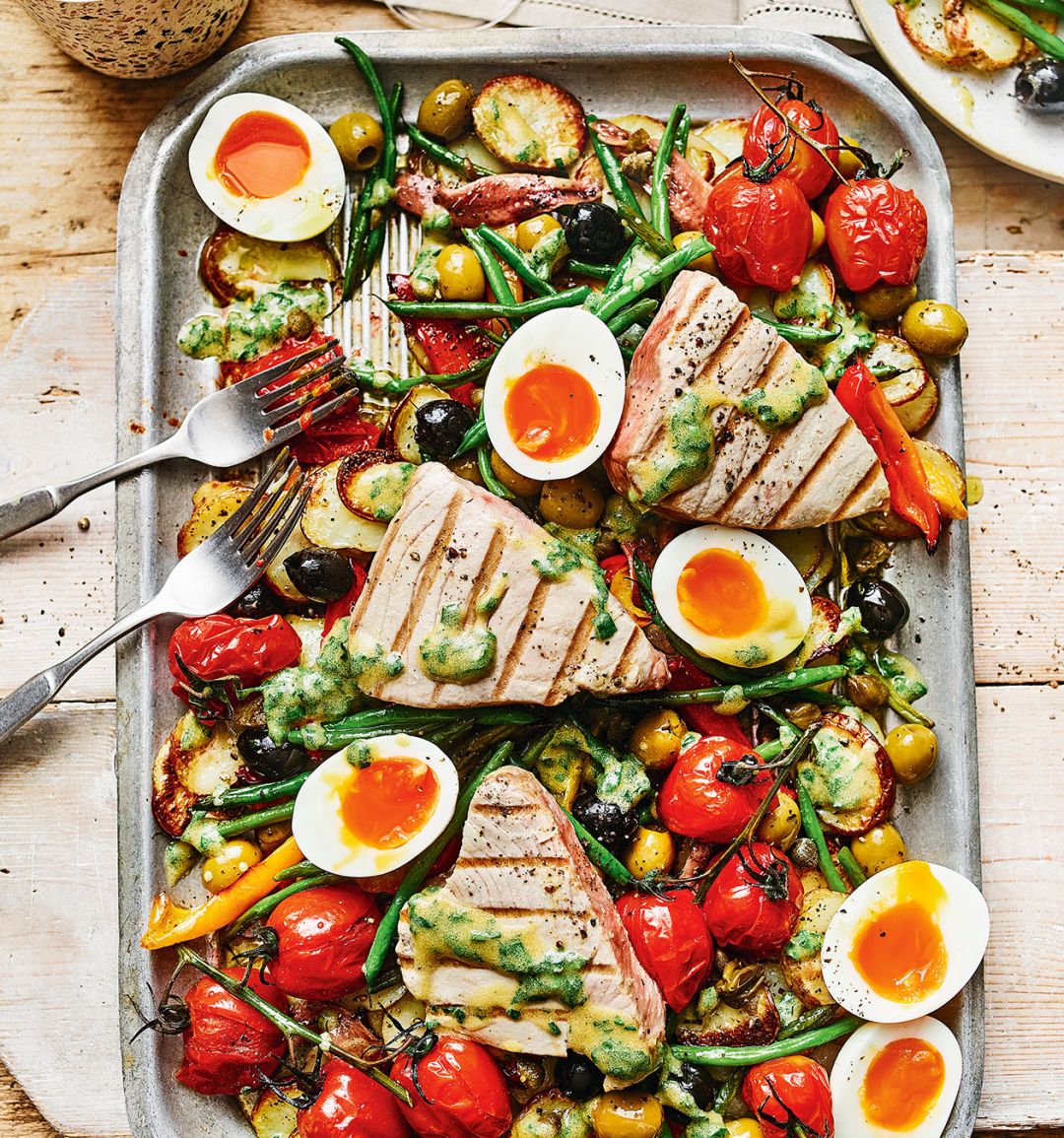 Roast tuna niçoise