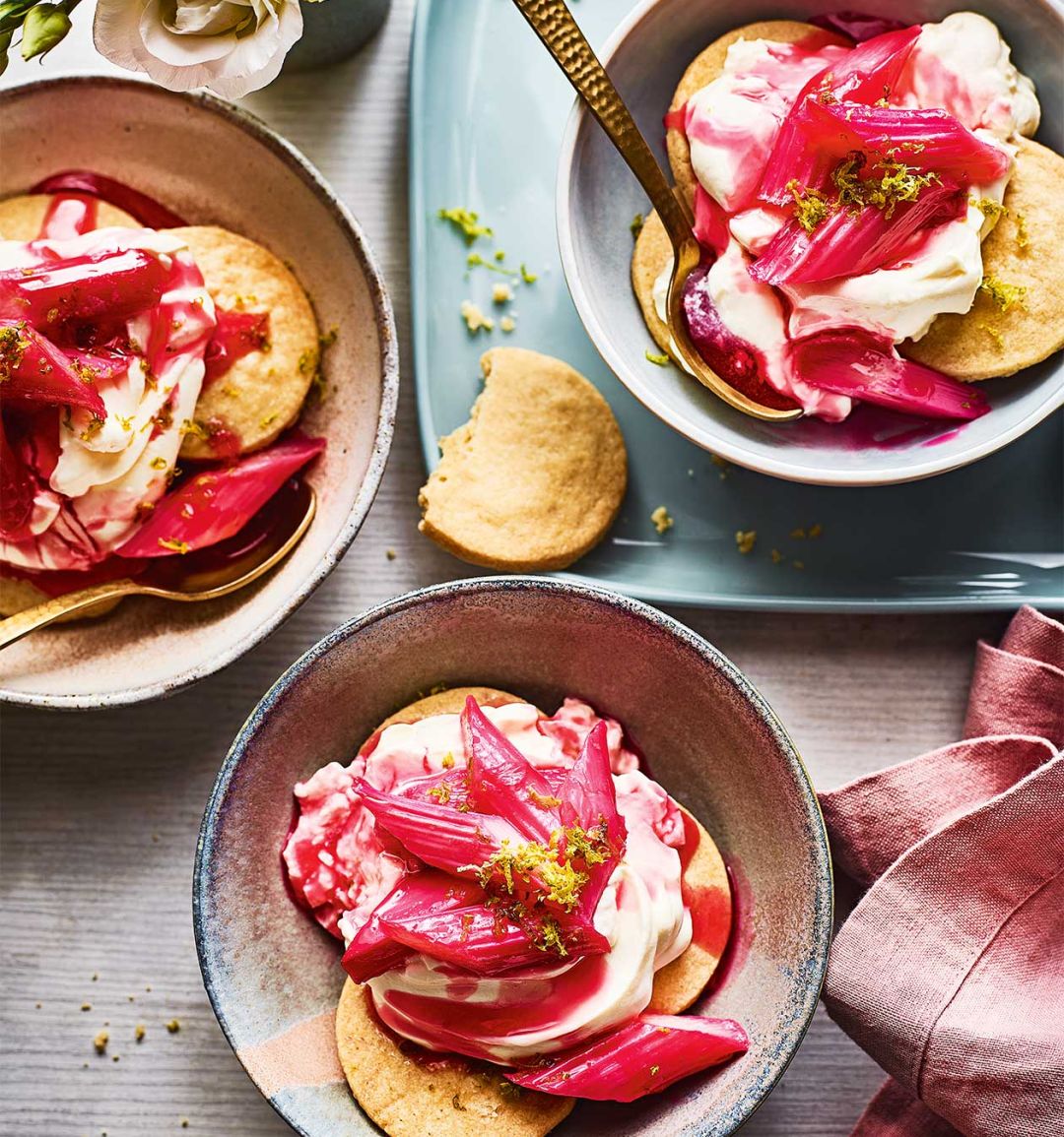 Lime poached rhubarb with shortbread