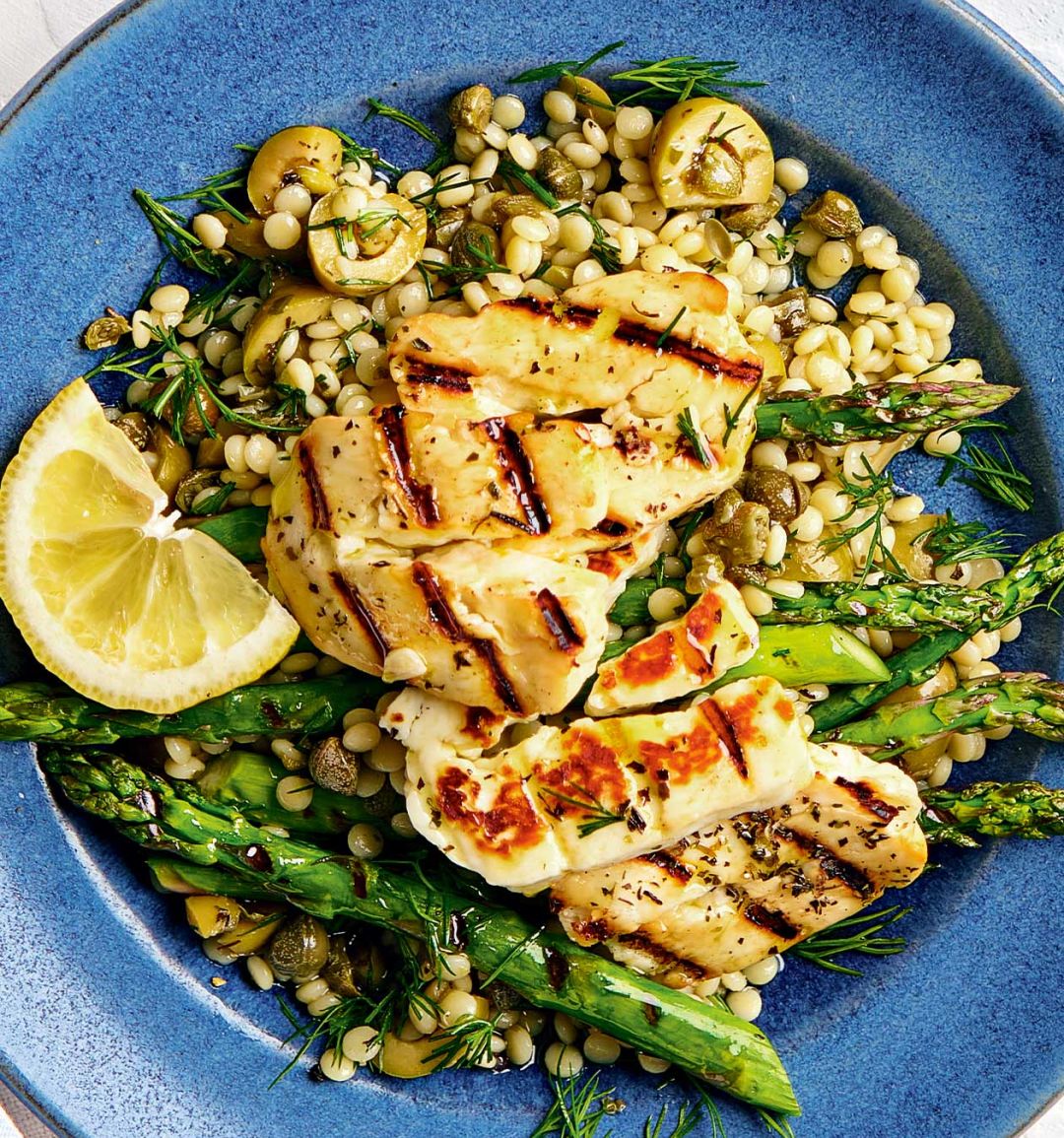 Grilled halloumi and asparagus couscous salad