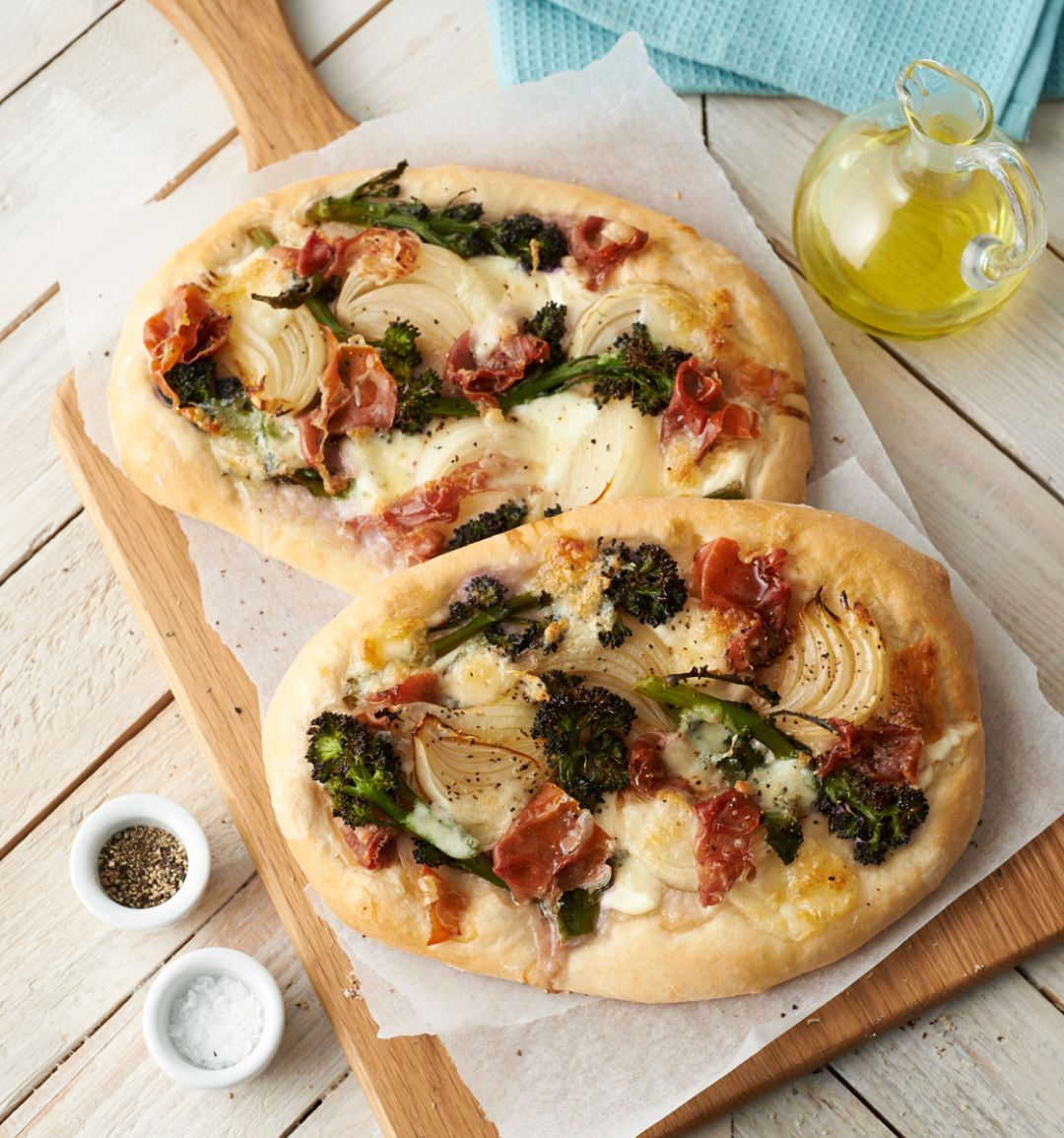 Purple sprouting broccoli and Parma ham pizza