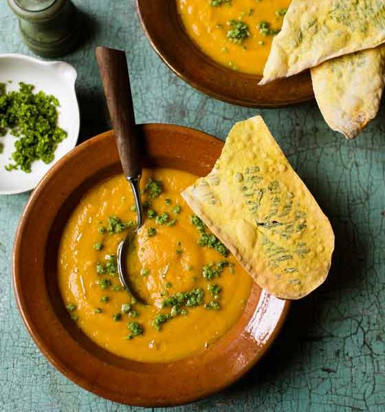 Roast pumpkin soup with pistachio pesto sprinkles