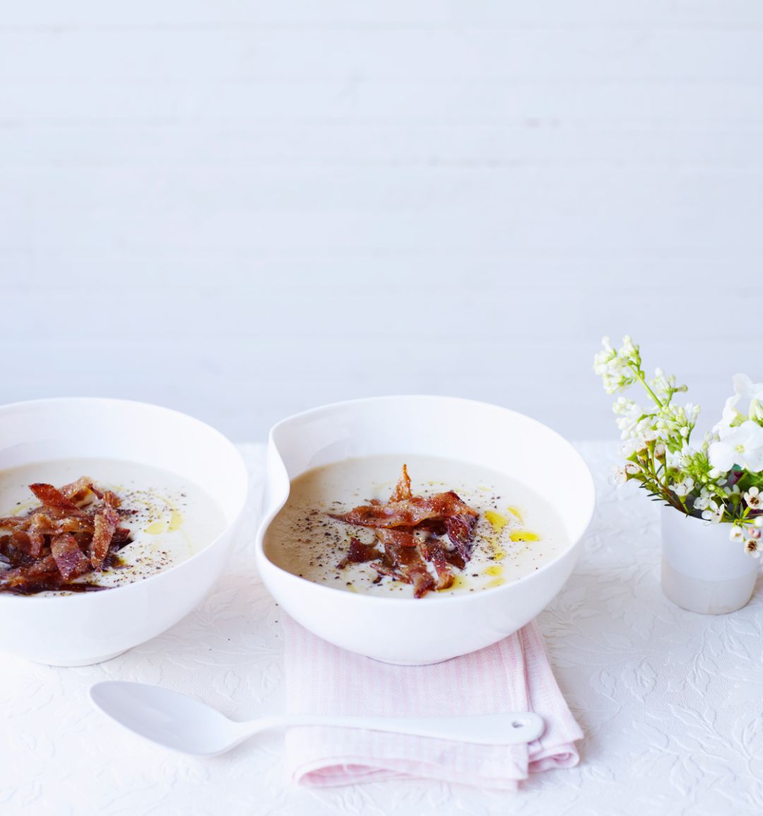 White bean soup with candied vanilla bacon