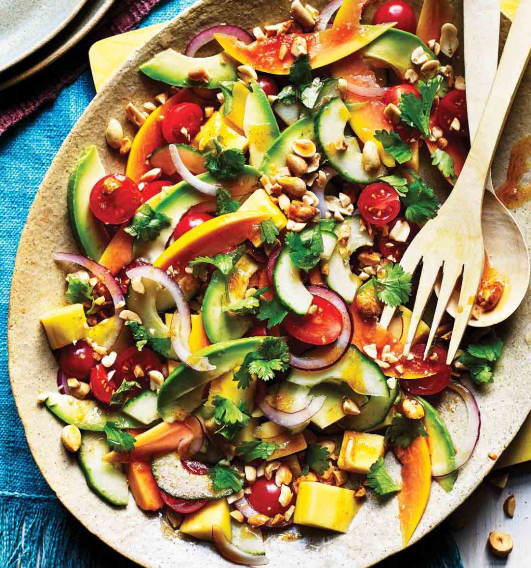Avocado, papaya and ginger salad