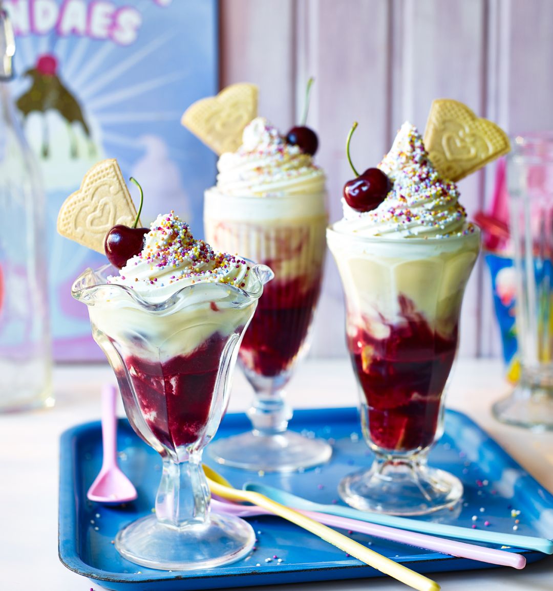 Knickerbocker glory trifles 