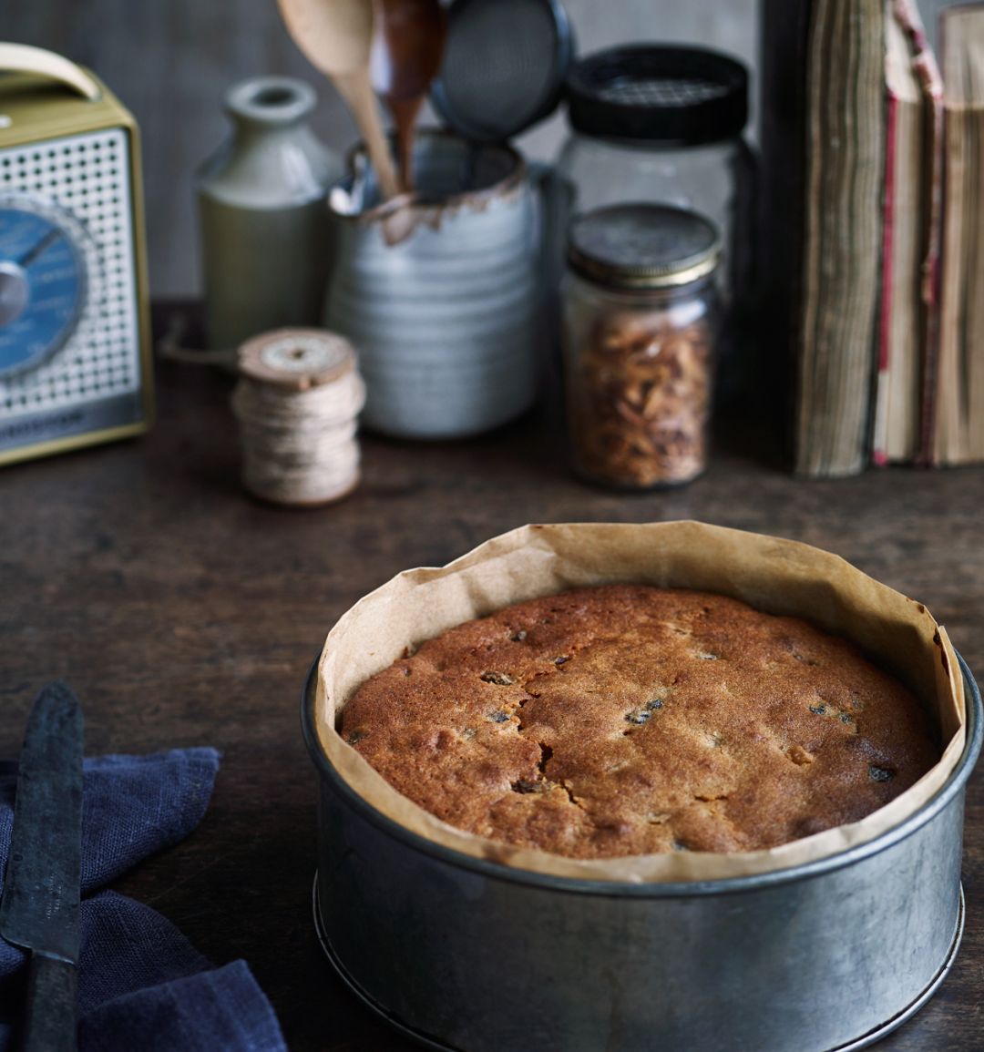 Stollen Christmas cake