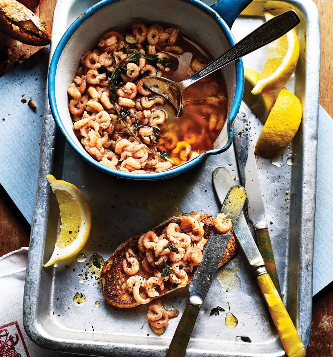 Brown shrimps with spiced butter
