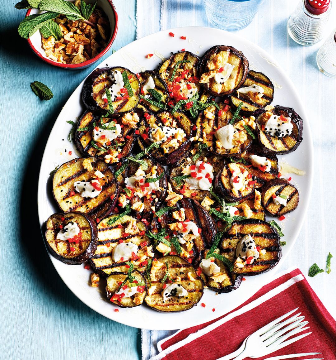 Aubergines with yogurt, chilli and honey