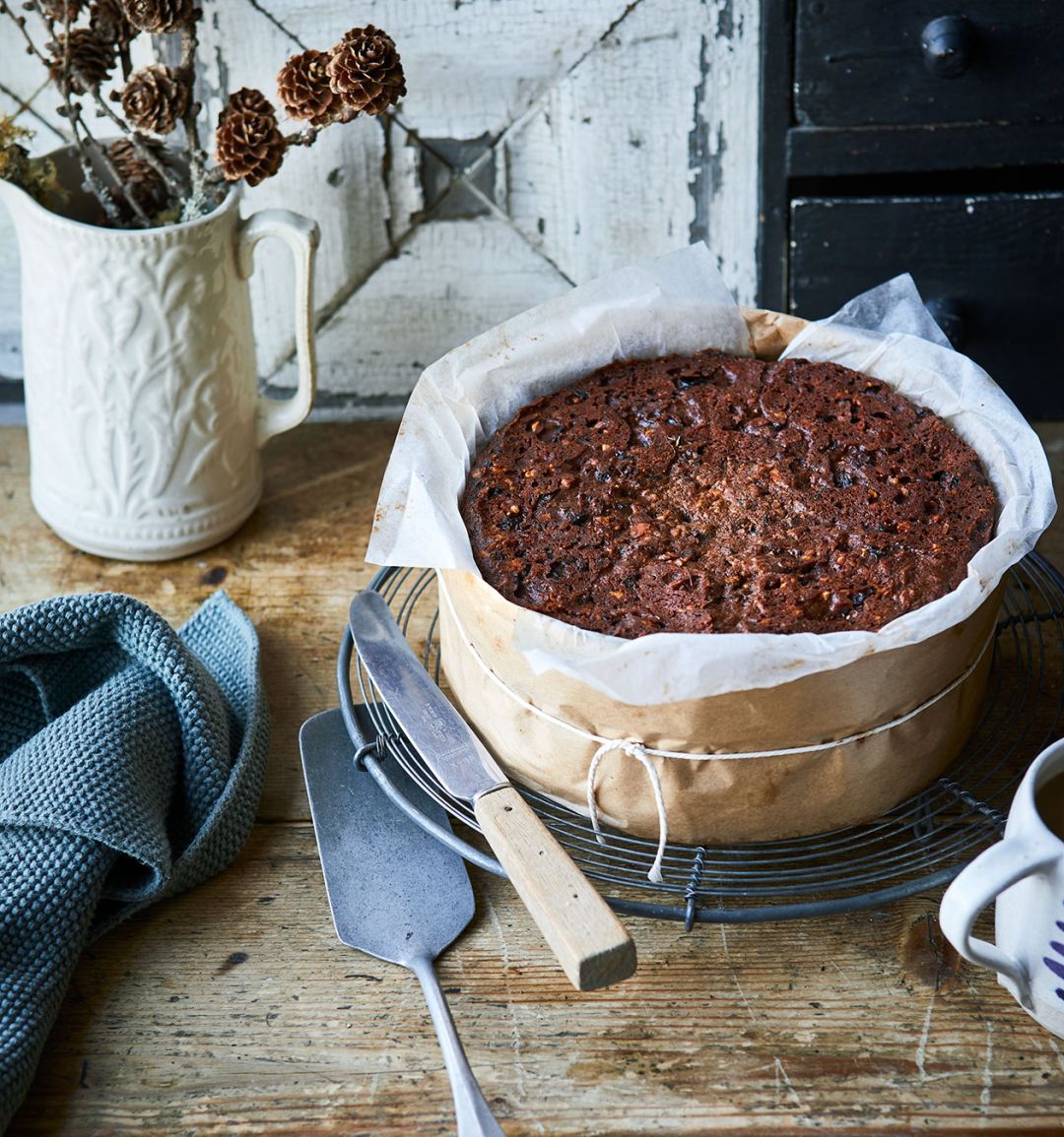 Clementine & chocolate Christmas cake