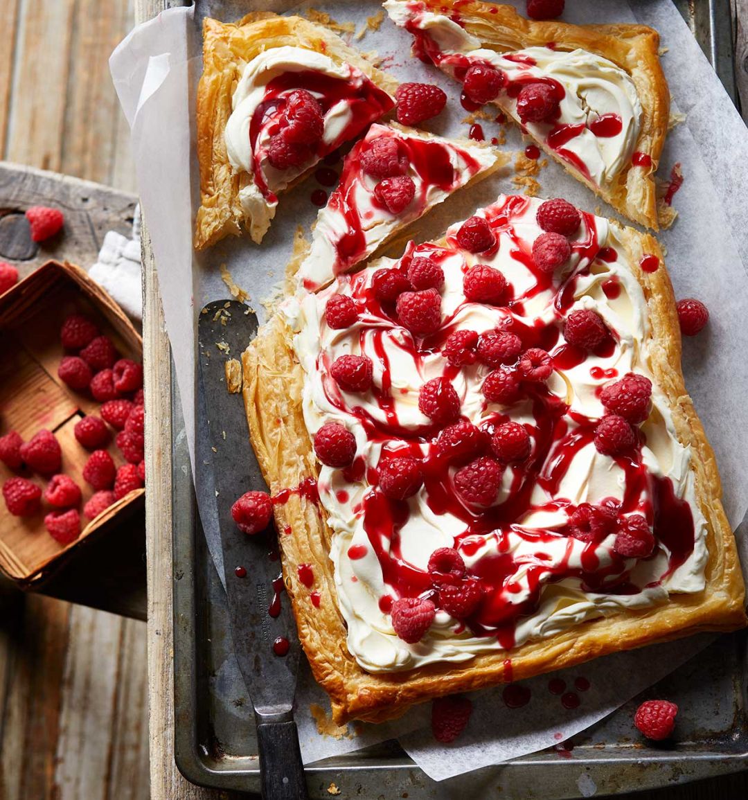 Raspberry & gin tart