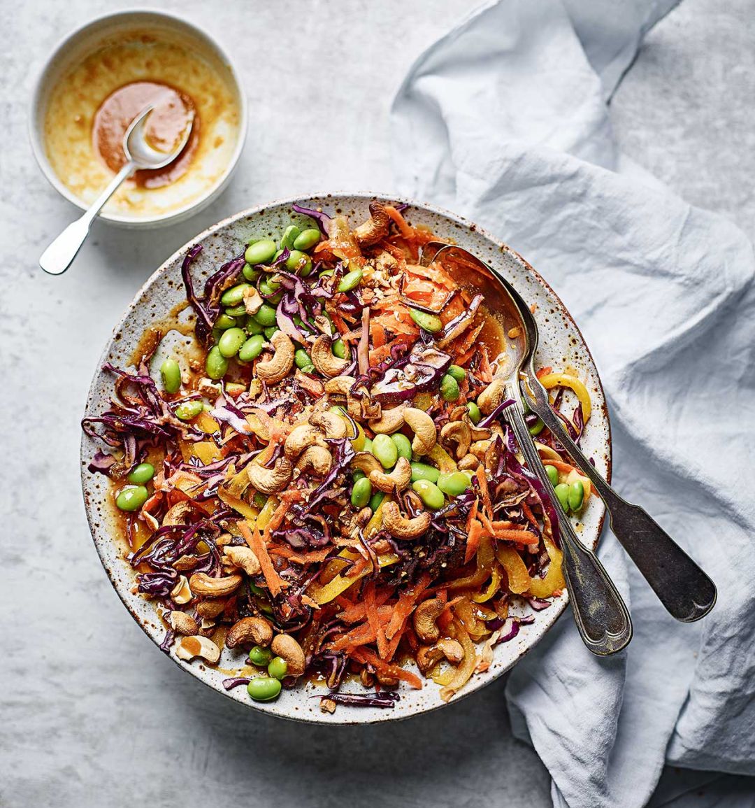 Asian-style ginger and cashew slaw