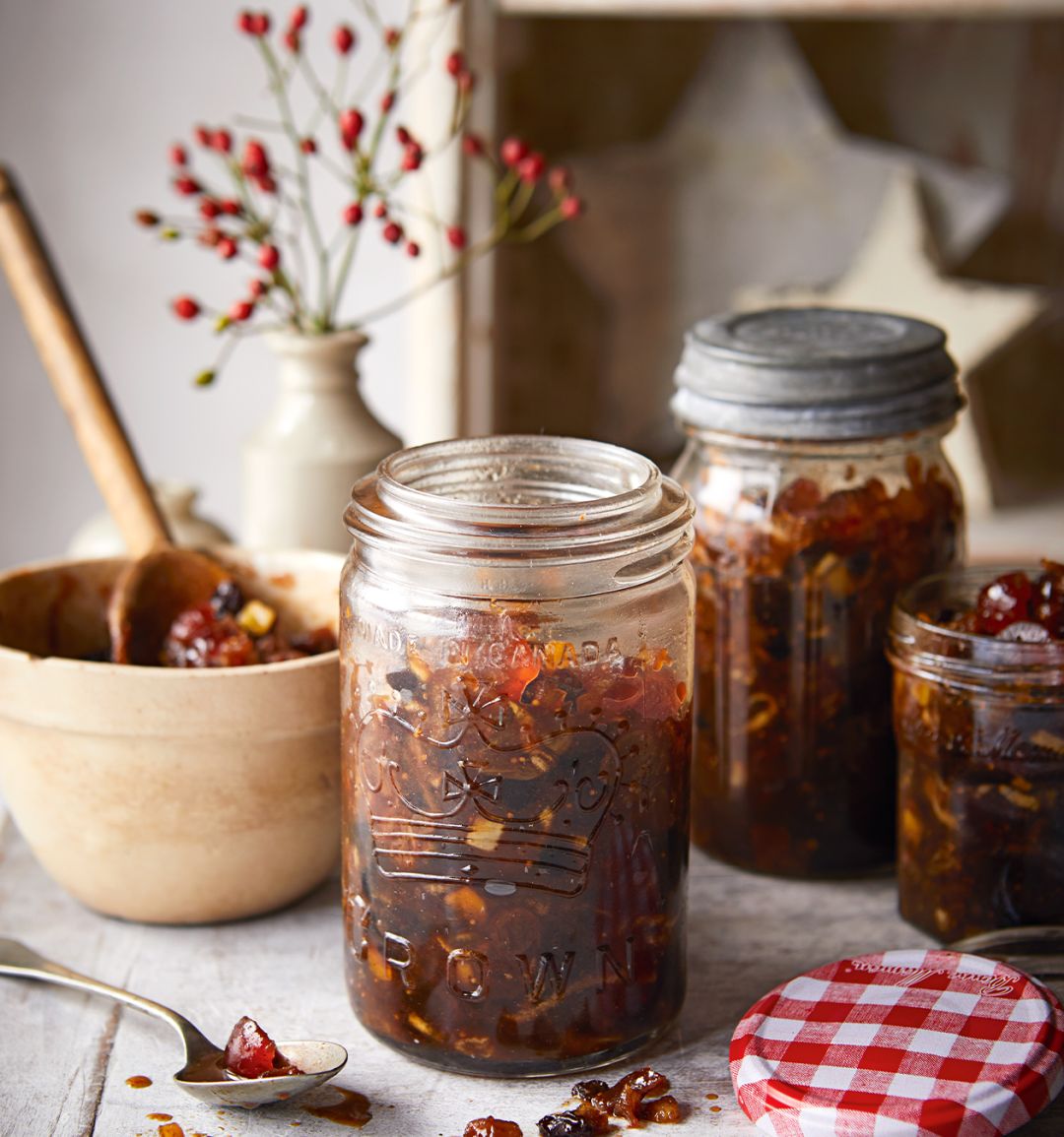 Spiced cider, apple and sultana mincemeat