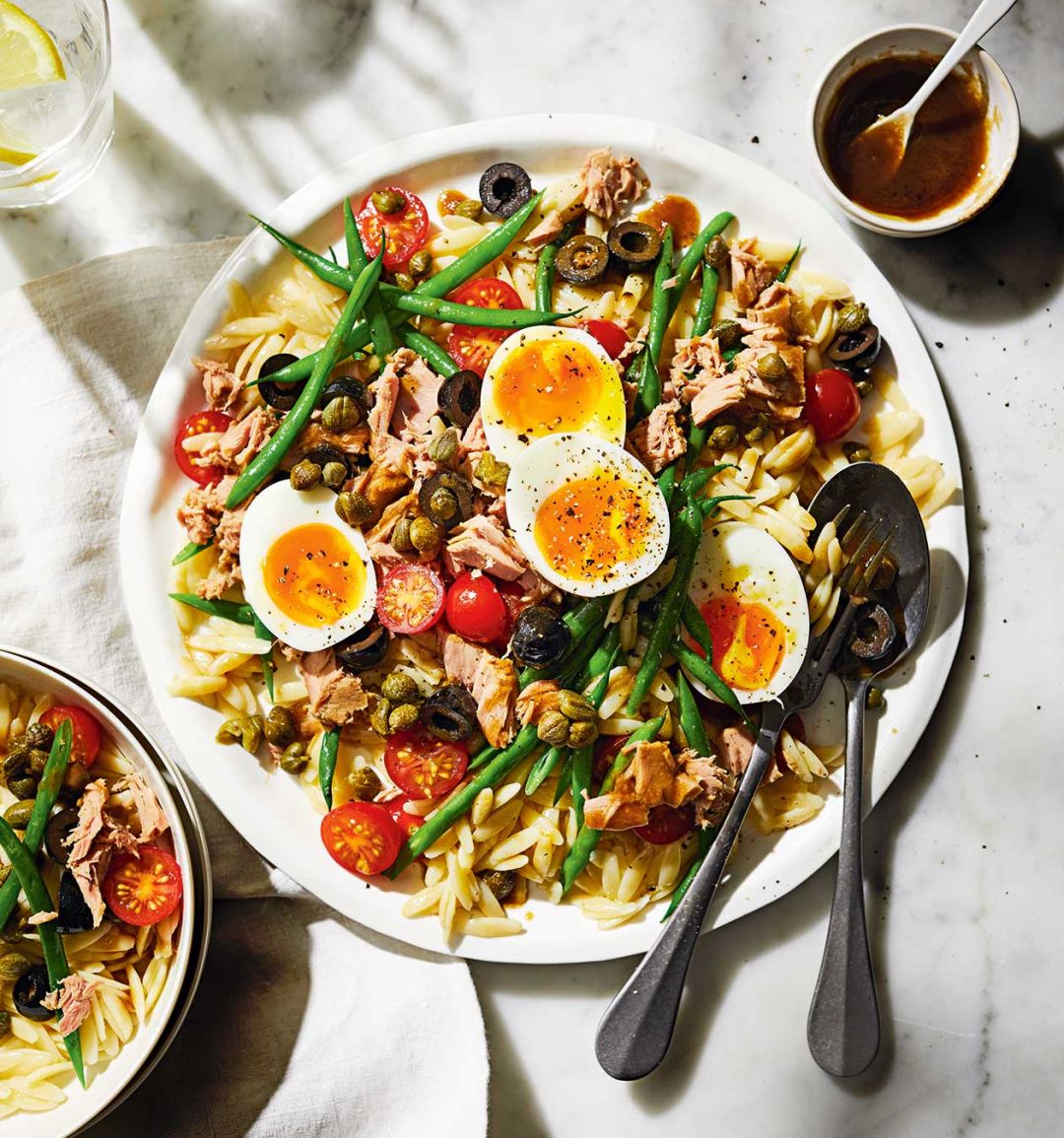 Tuna niçoise orzo