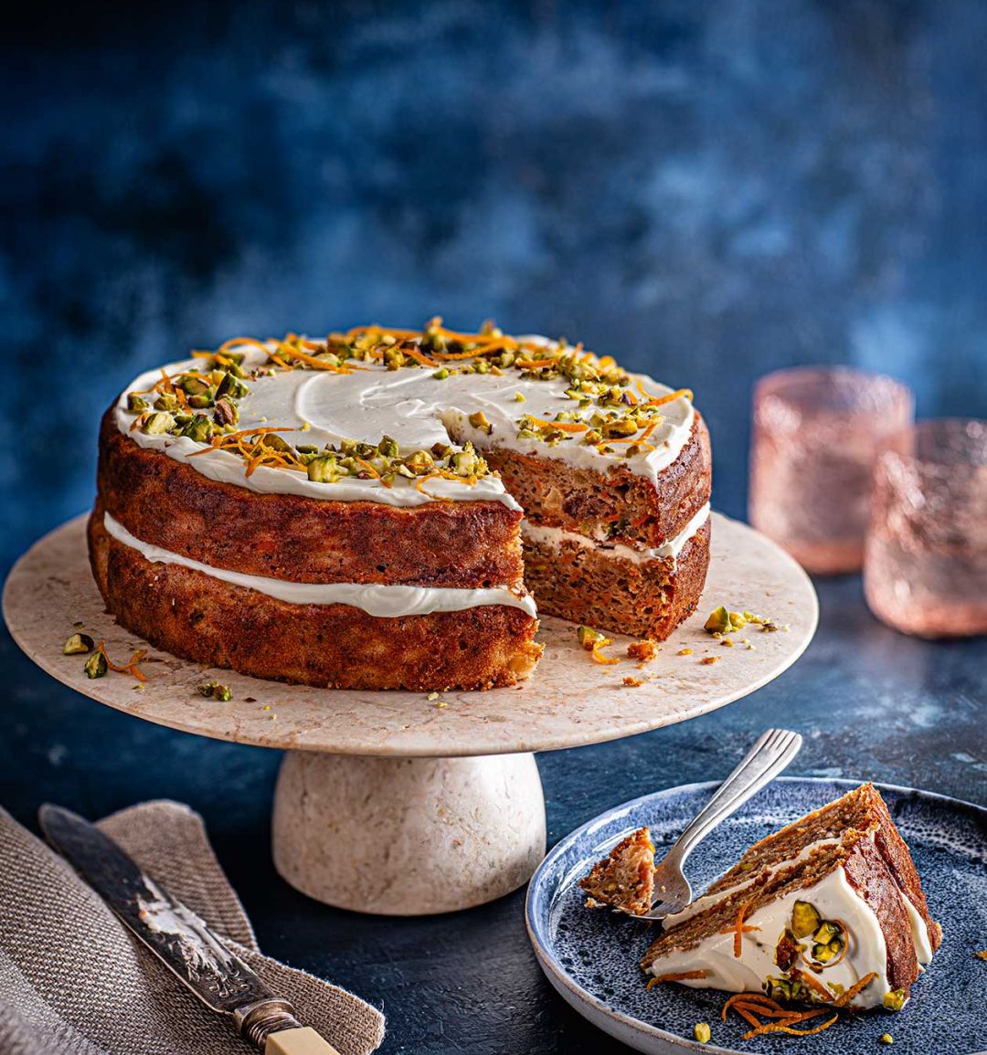 Lighter carrot cake with Greek yogurt icing 