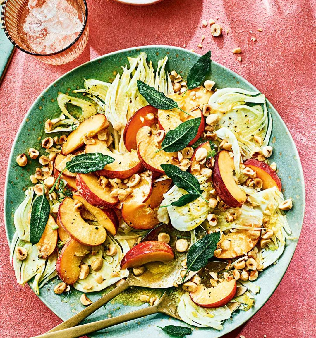 Peach, fennel and hazelnut salad with crispy sage