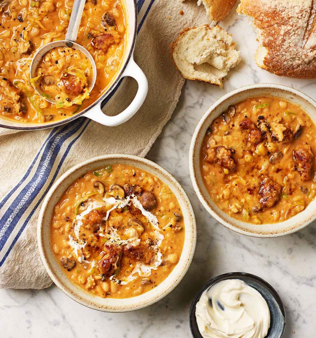 Sausage, pale-ale and bean soup