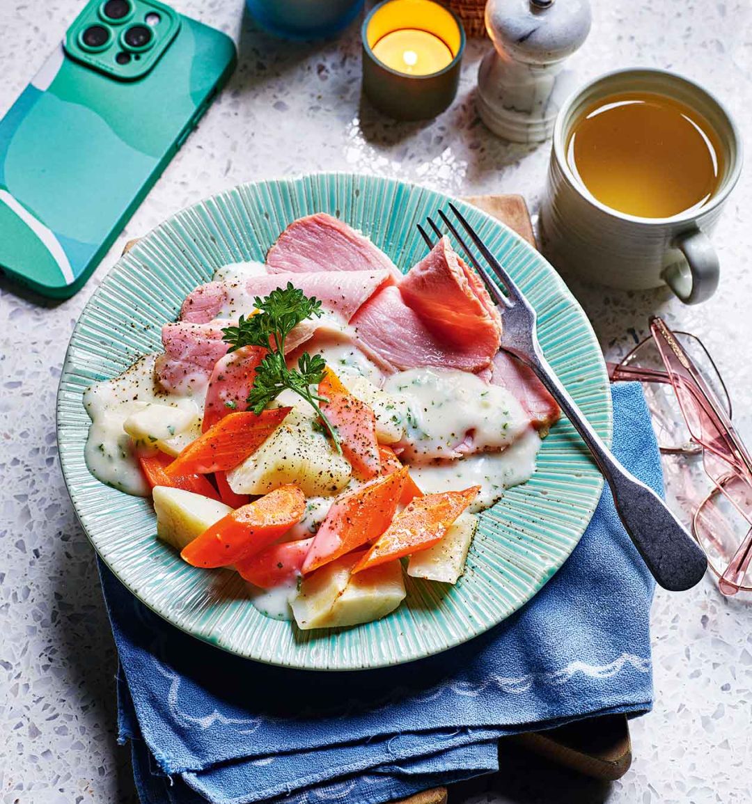 Slow-cooker ham with parsley sauce and vegetables