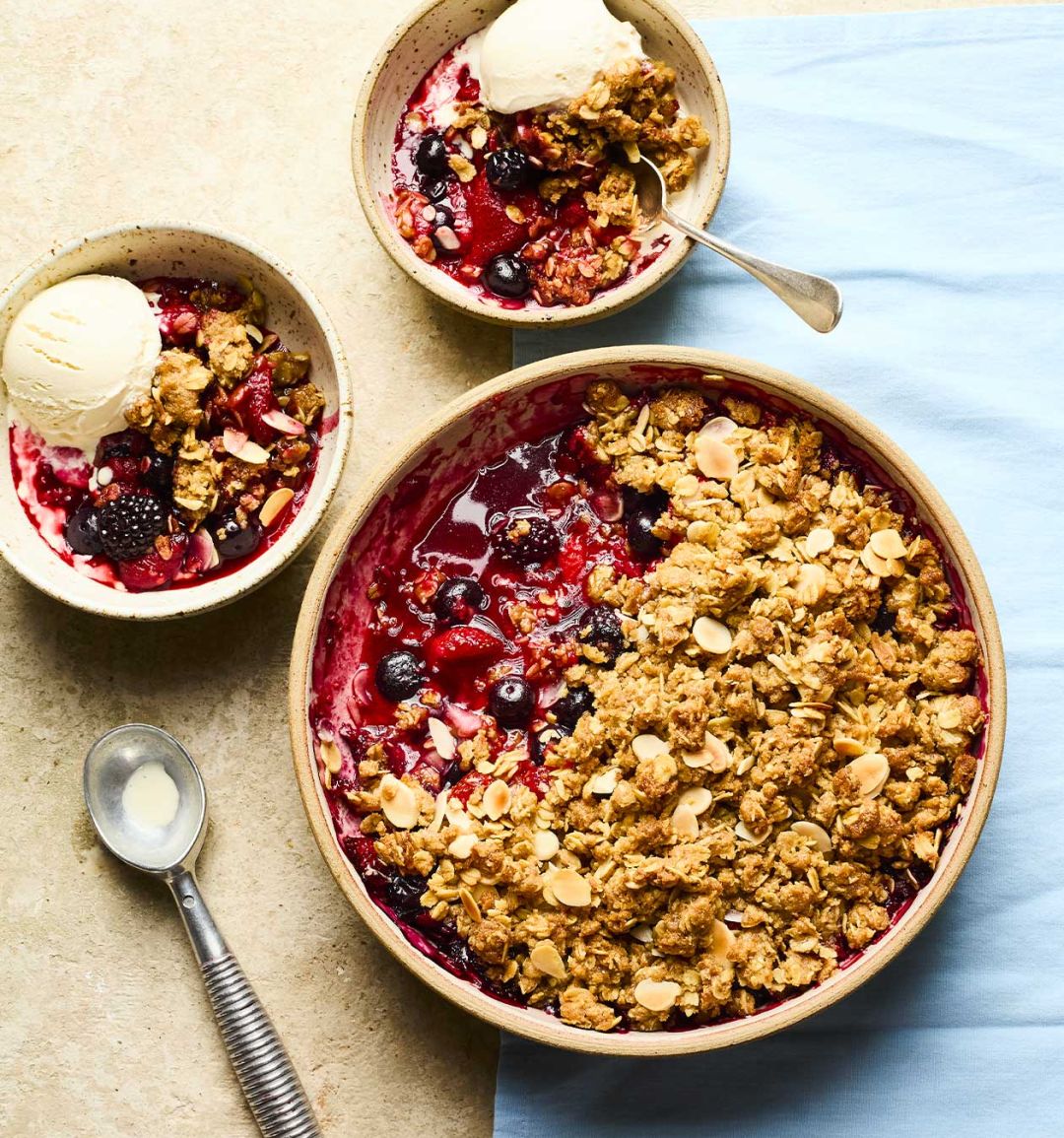 Summer fruit crumble