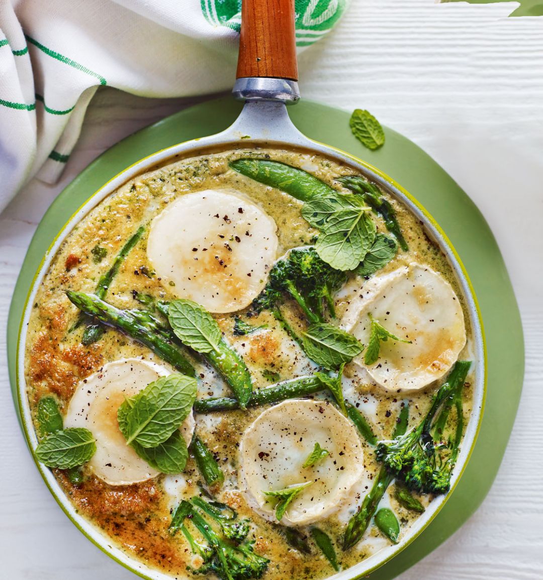 Three-veg frittata with goats' cheese 