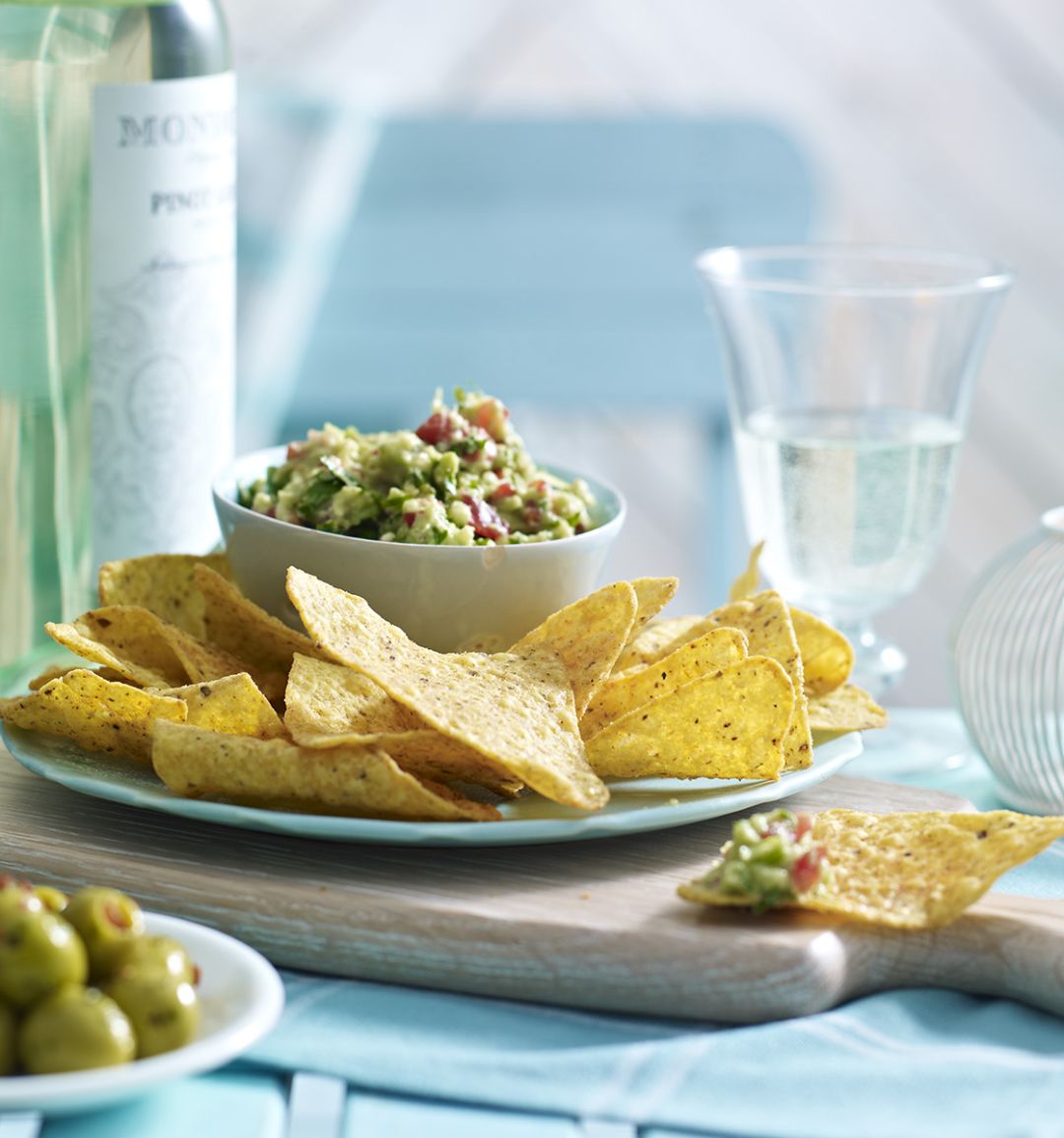 Spicy homemade guacamole