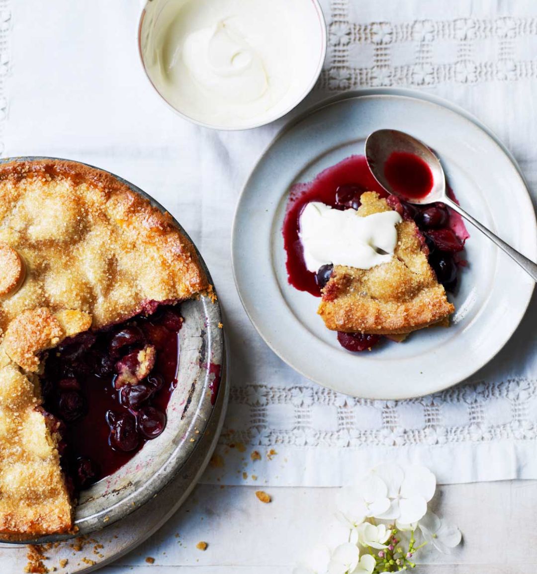 Cherry pie with a buttermilk crust 
